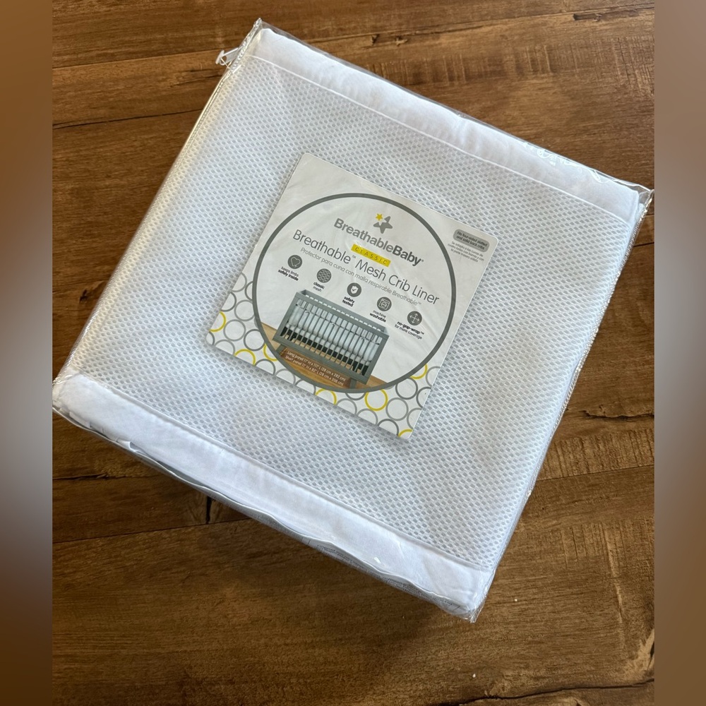 BreathableBaby White Mesh Crib Liner